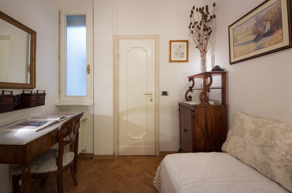 Ponte Vecchio Terrace Apartment Florence Room photo