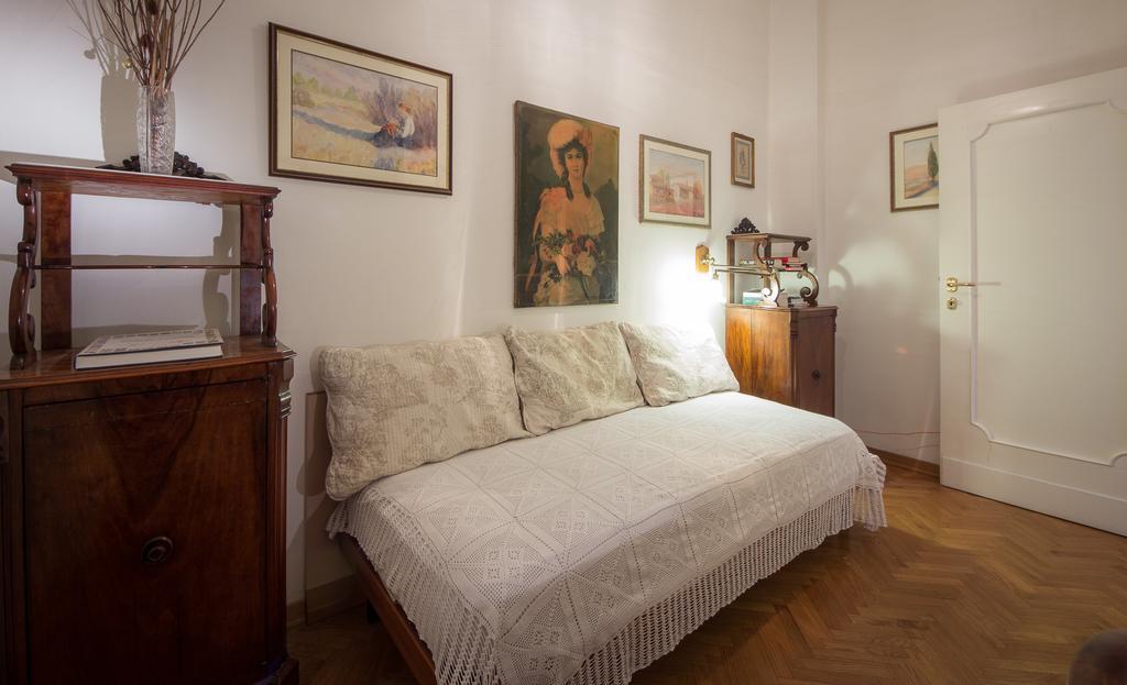 Ponte Vecchio Terrace Apartment Florence Room photo