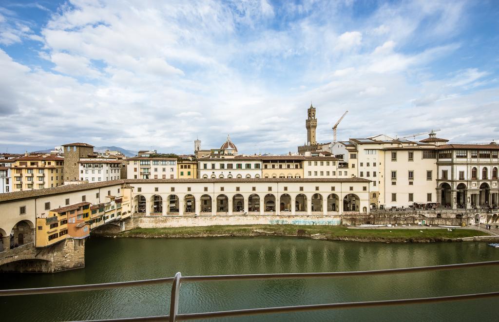 Ponte Vecchio Terrace Apartment Florence Room photo