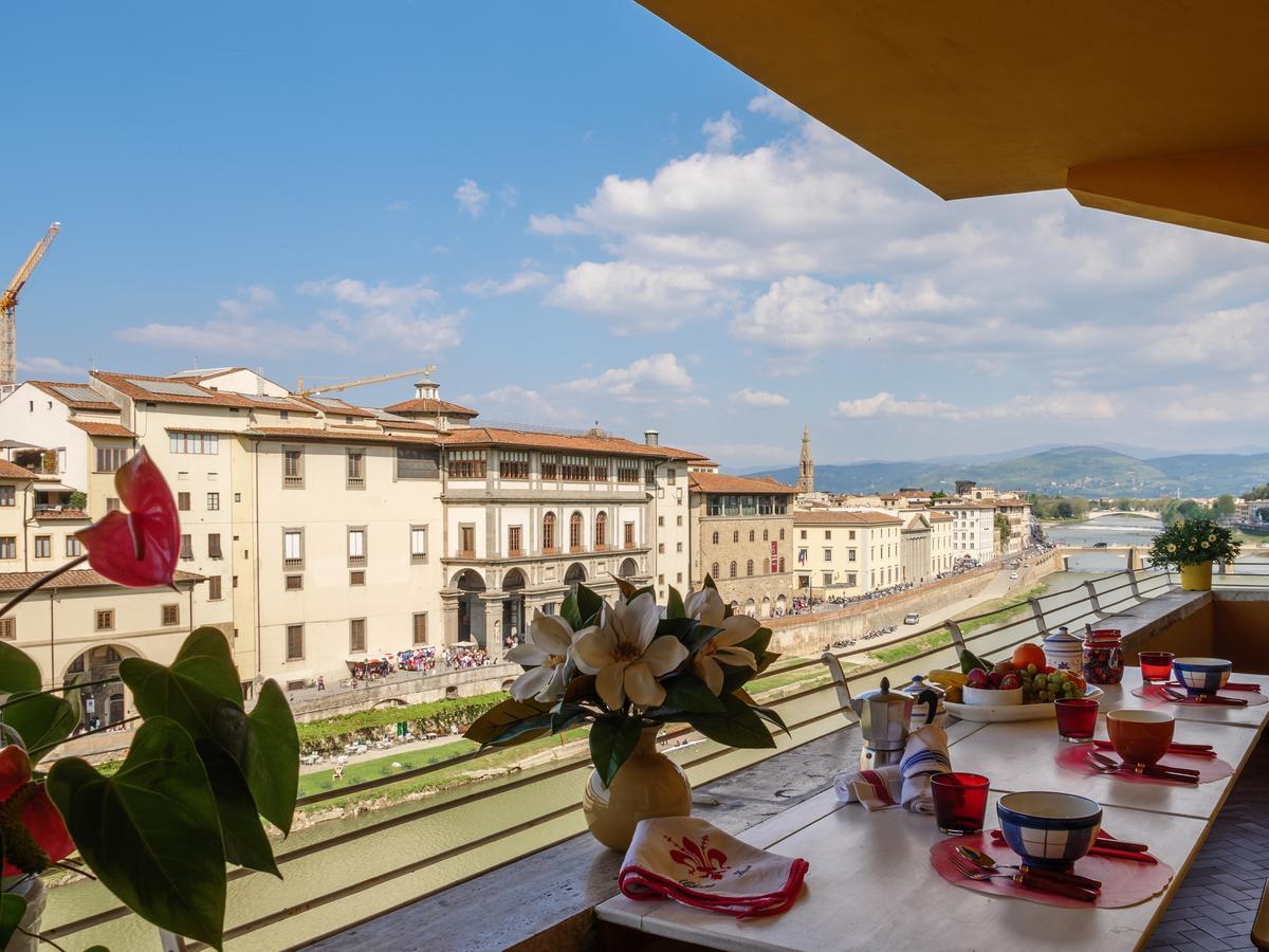 Ponte Vecchio Terrace Apartment Florence Exterior photo