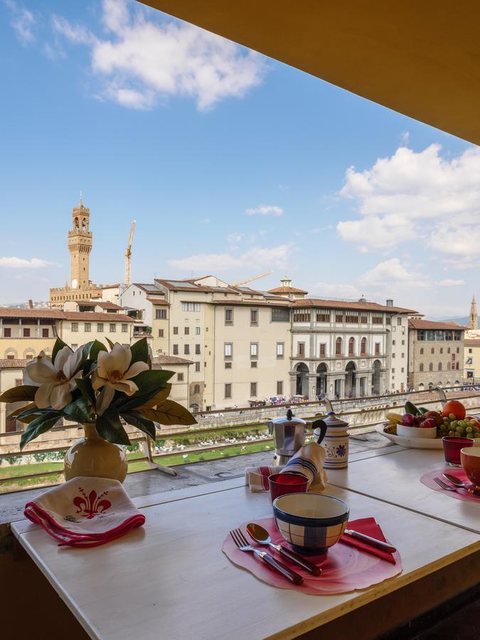 Ponte Vecchio Terrace Apartment Florence Exterior photo