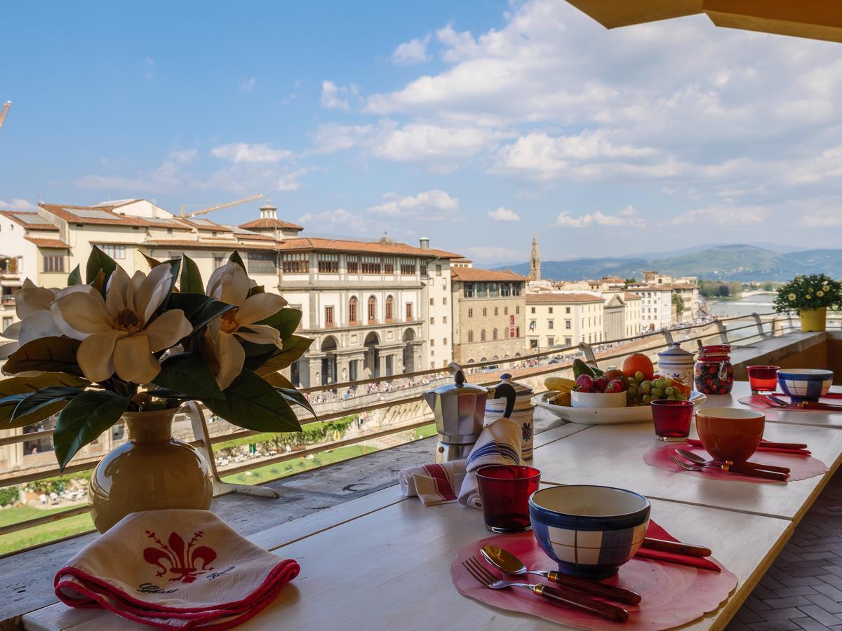 Ponte Vecchio Terrace Apartment Florence Exterior photo